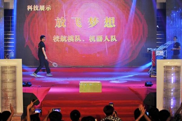 南昌广播新视界，周五晚精彩节目一览-红迪亚