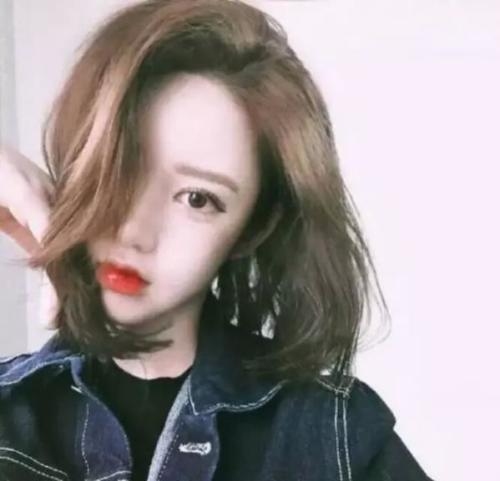 独特霸气网名精选，个性独立气场强。，高冷女王范儿，独一无二的网络昵称推荐。，稀有优雅！专属女性的独特游戏网名。，个性飞扬！独特的男生网络名字大全。，追风少年VS独行幻影苍狼。插图