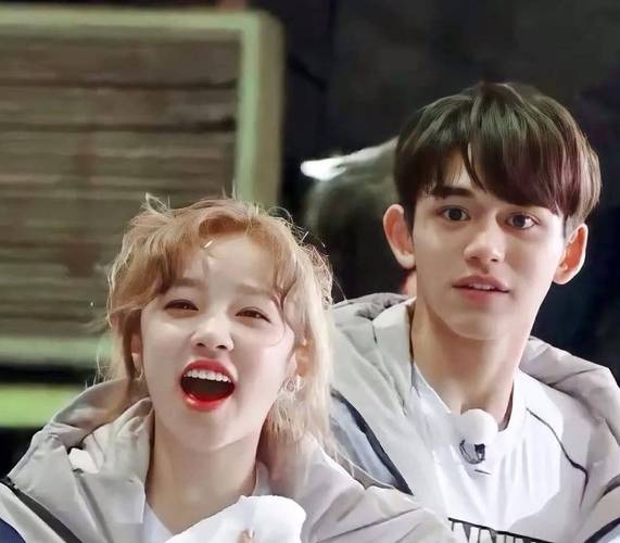 房子塌了爱豆谈恋爱插图