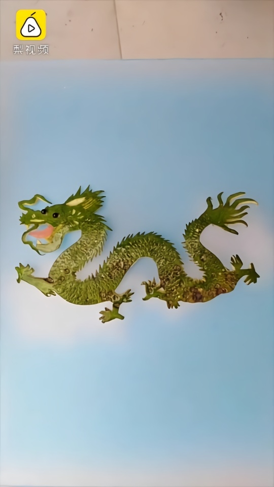 河南大爷西瓜雕刻十二生肖艺术作品插图