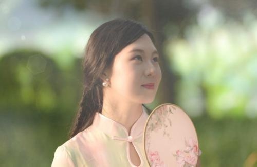 精选中年女性网名推荐，优雅、内涵与岁月静好插图