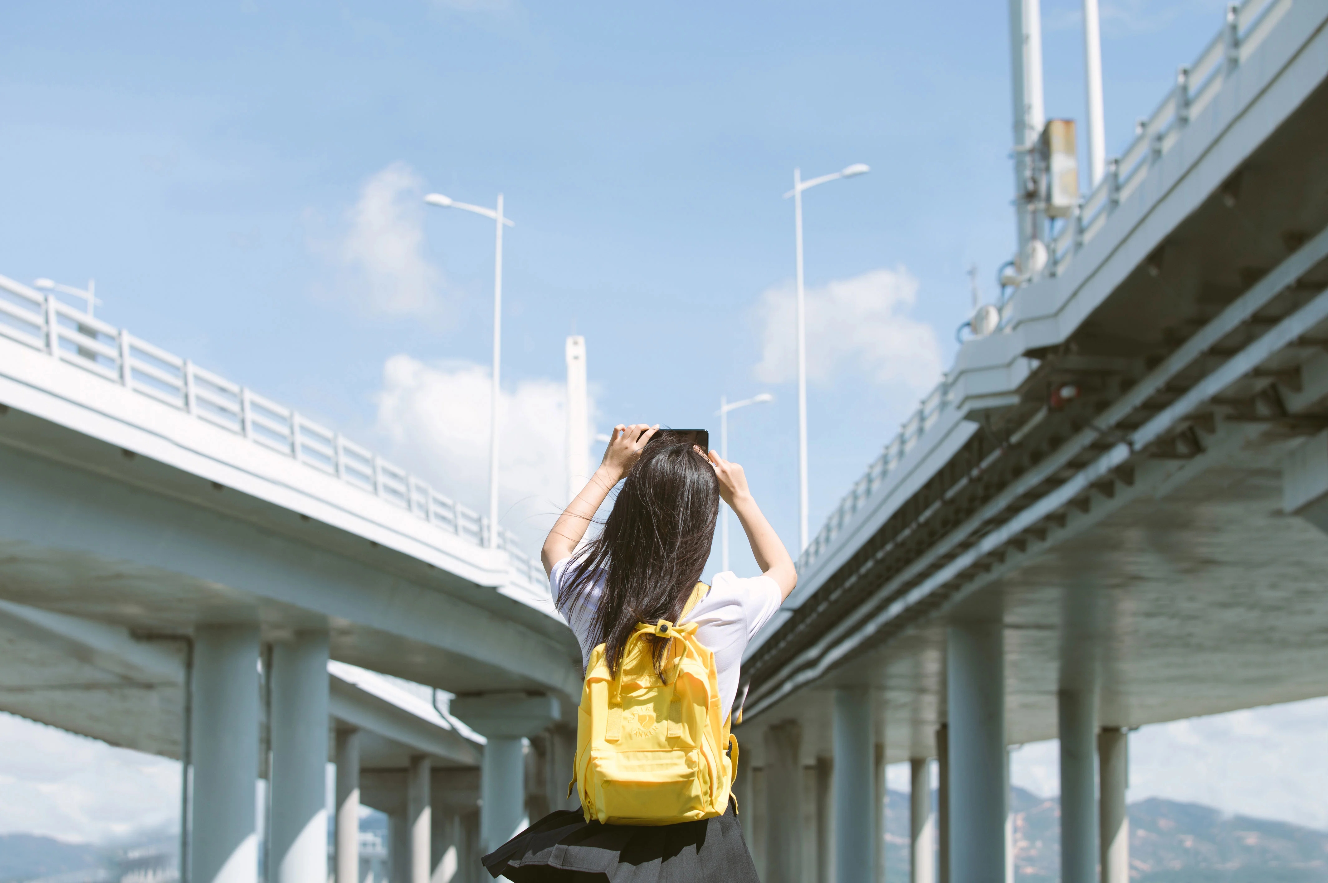 基于您提供的内容，为您生成以下标题，，QQ空间个性名称与主题深度解析插图