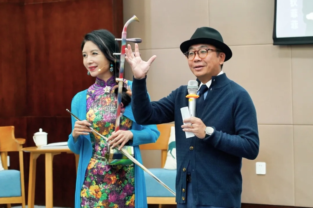 拉拉社区聊天室探索插图