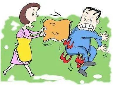 梦见坟墓着火预示财富旺盛，需警惕挑战与压力，关注健康及人际关系处理插图