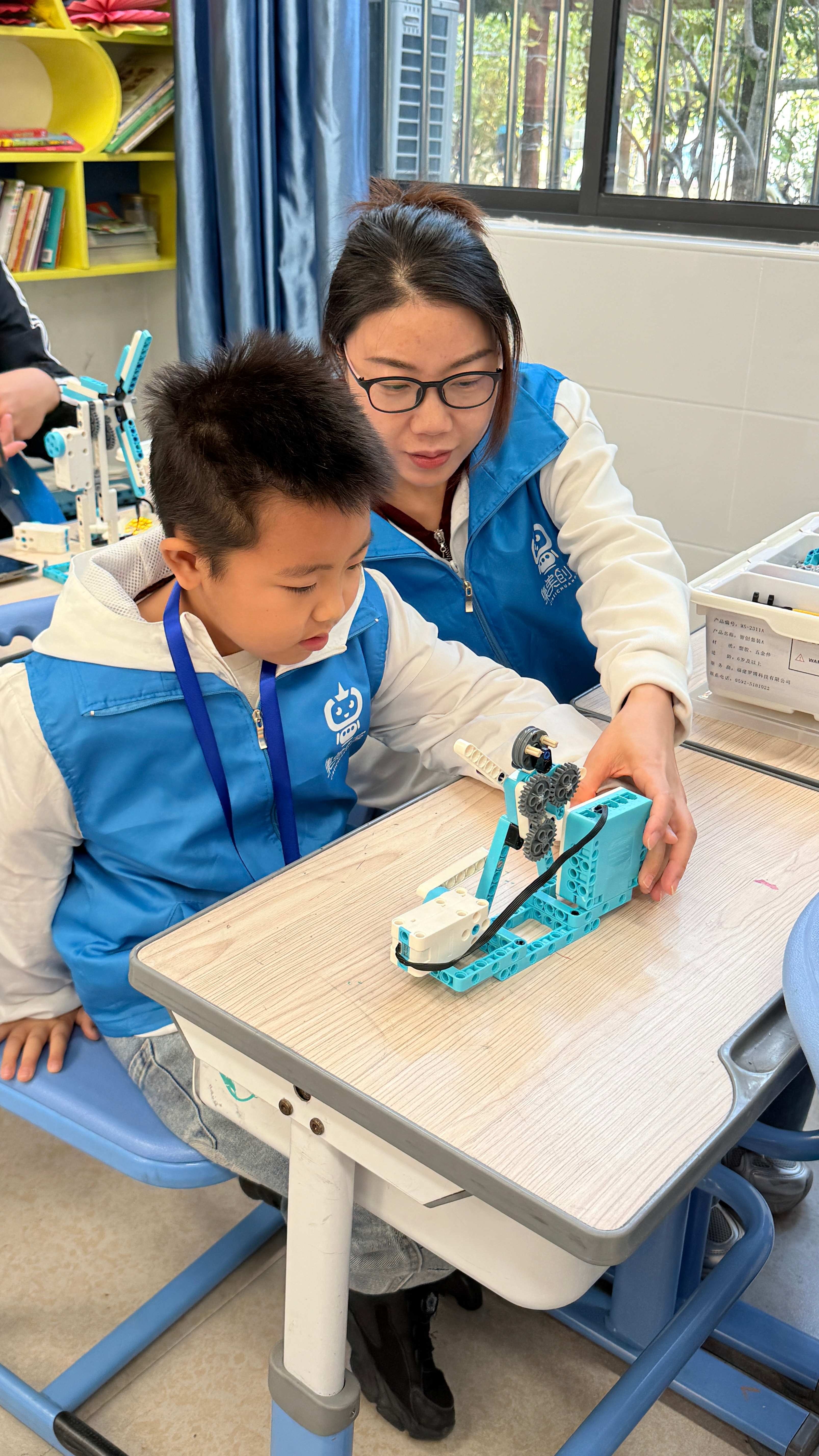 名字测算爱情指数标题，，姓名笔画揭秘情缘深度，你的缘分密码是多少？插图