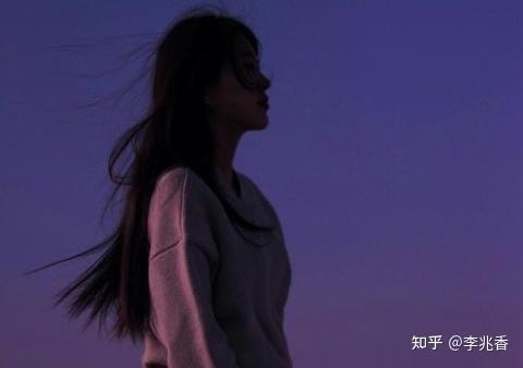 女性伤感冷漠风格网名推荐插图
