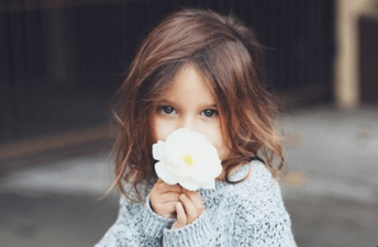 漂亮的英文女孩名字推荐插图 漂亮的英文女孩名字推荐插图