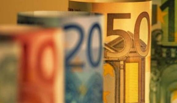 四面八方生肖谜。插图