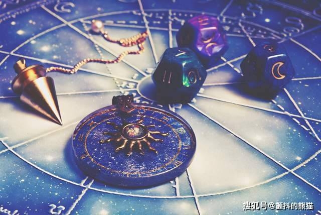 水瓶男与天秤女的星座配对，指数高达90%，感情火花热烈，共享轻松自在的生活态度插图