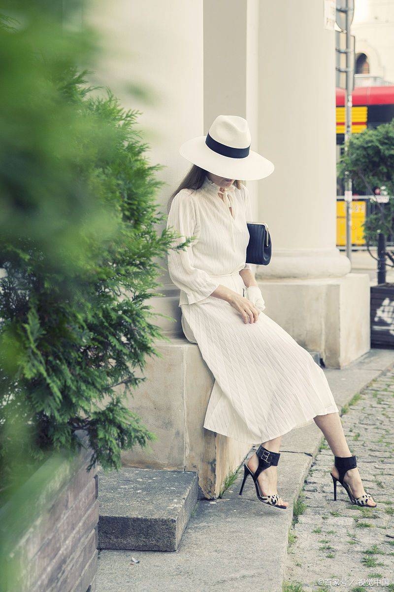 五行穿衣指南2022年6月14日插图