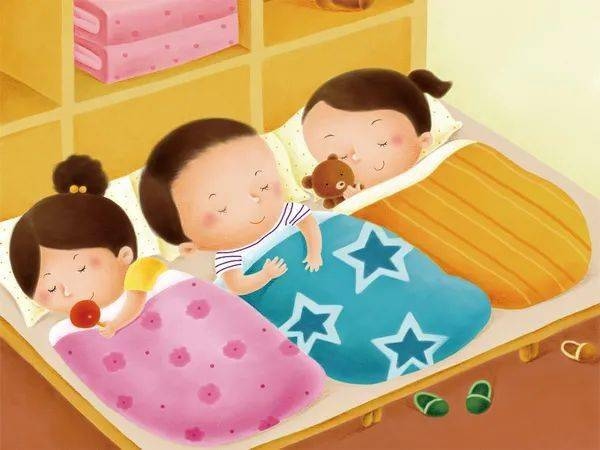 孕妇梦到鱼群，母子平安寓意深，预示宝宝健康可能双胞胎。插图