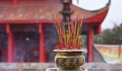 祈福是什么意思（梦到上香祈福是什么意思）插图