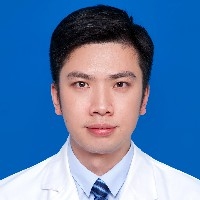 锁骨痣寓意解析，富贵与性格特质建议，锁骨长痣象征什么？解读富贵命运及性格特点插图