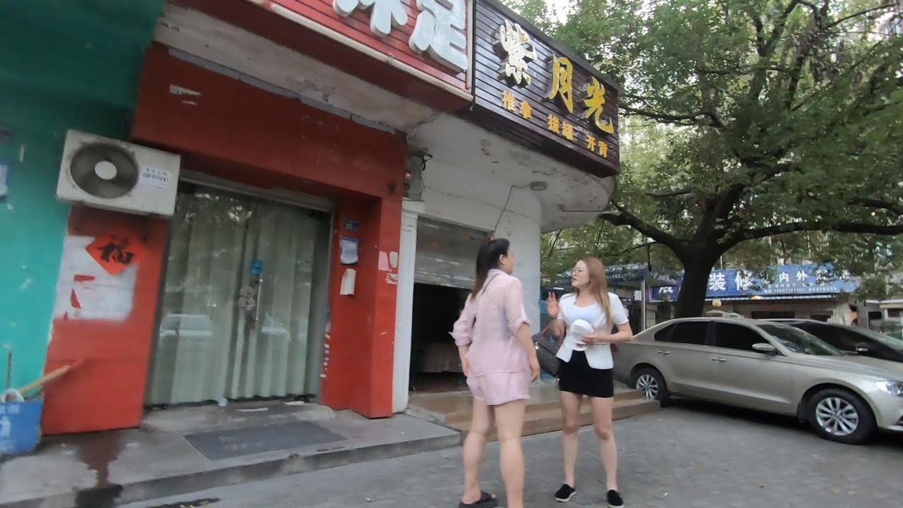 南康富婆寻找男性伴侣的场所,高端商场、健身会所与社交场合插图 南康富婆寻找男性伴侣的场所,高端商场、健身会所与社交场合插图