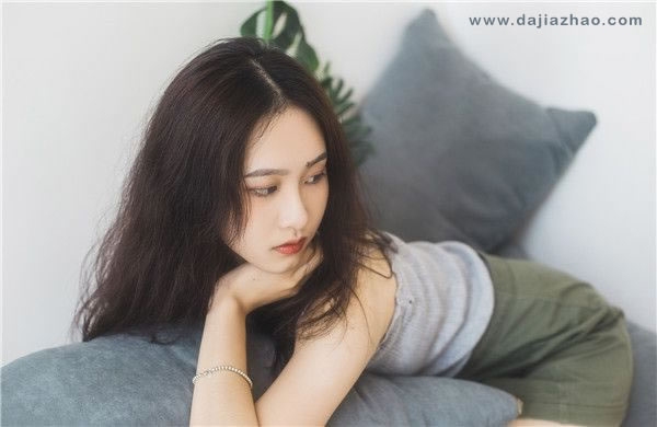 属马人2021年运势及每月运程详解,财运波动、事业挑战与情感波折插图 属马人2021年运势及每月运程详解,财运波动、事业挑战与情感波折插图