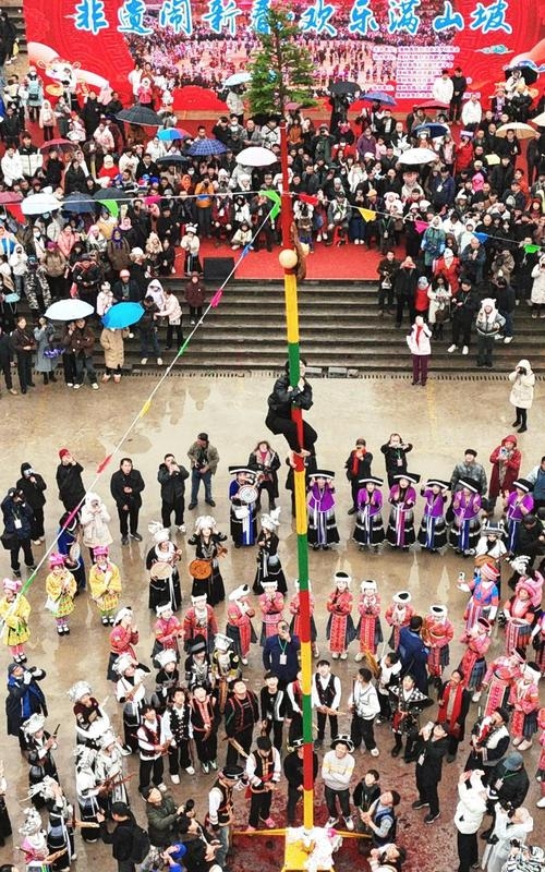 苗族的传统节日概览,苗年、赶场与特色庆典插图 苗族的传统节日概览,苗年、赶场与特色庆典插图