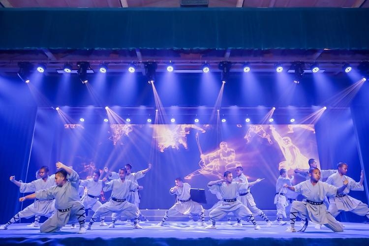 舞韵天下，霸气炫技团插图