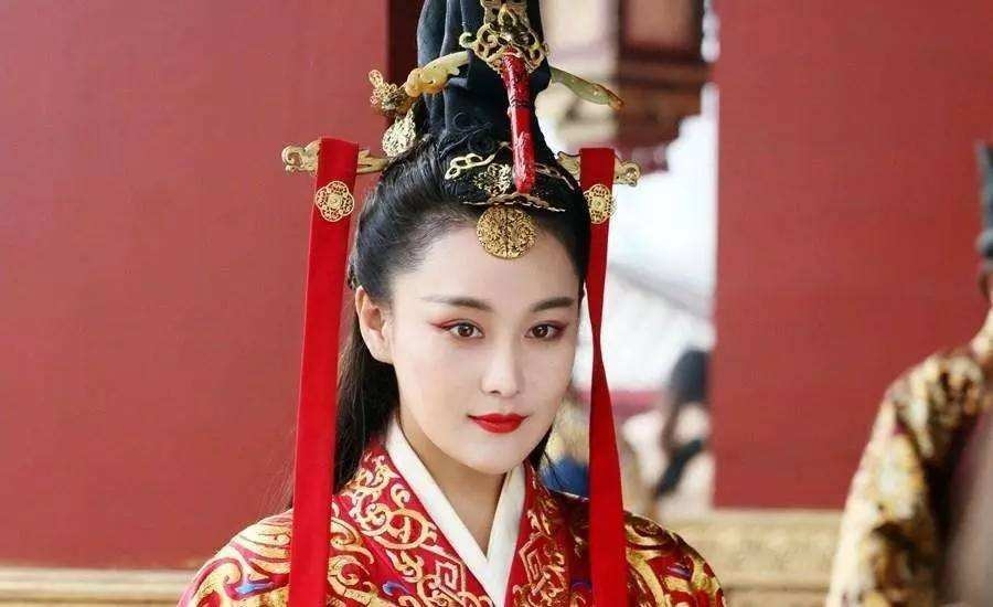 揭秘桃花劫的含义与影响，解析女性遭遇的困境与挑战简洁明了地概括了文章的主要内容。插图