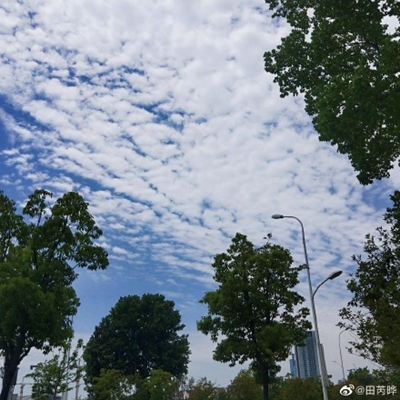 温晴，温暖晴朗天气的详细解释与形容插图