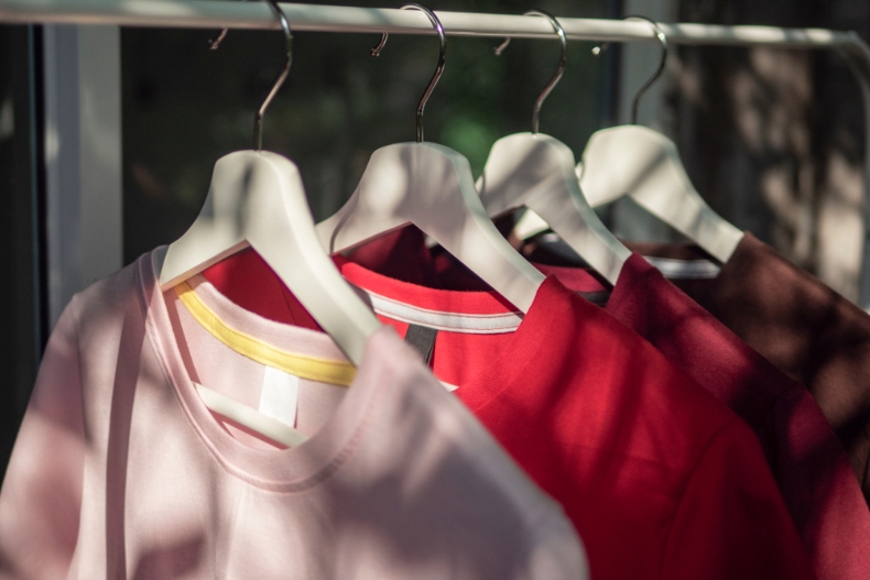 2024年属龙是否适合穿红色插图 2024年属龙是否适合穿红色插图