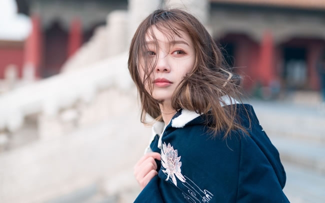 2021年是壬寅年，属虎年插图