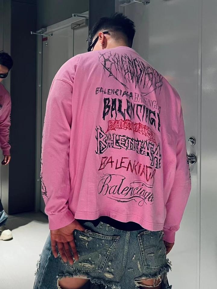 一举成名天下闻代表生肖鸡，或是牛与猪也可能是答案。插图