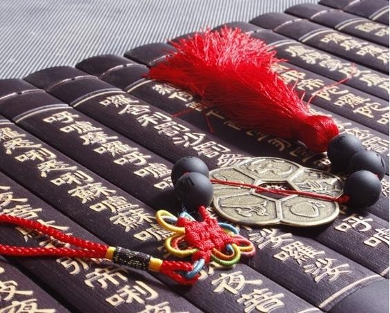 易久堂纯铜梅花钱，事业运势的助力器。插图