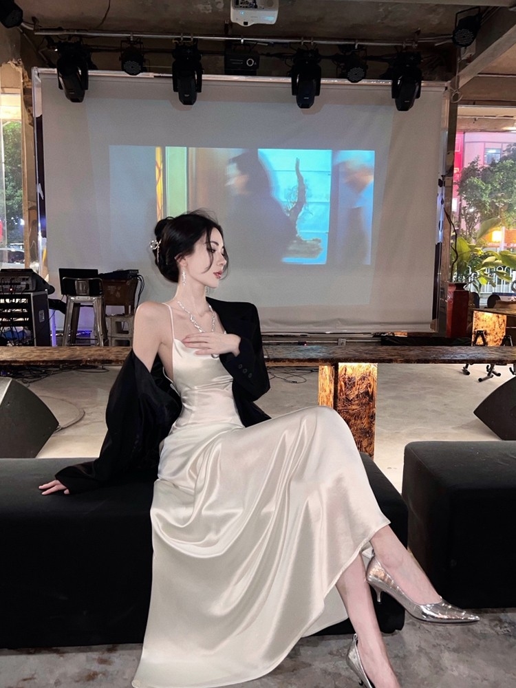 游戏女生名字精选，优雅、俏皮与独特风格插图