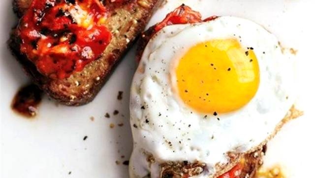 一箭双雕打一生肖是鸡插图