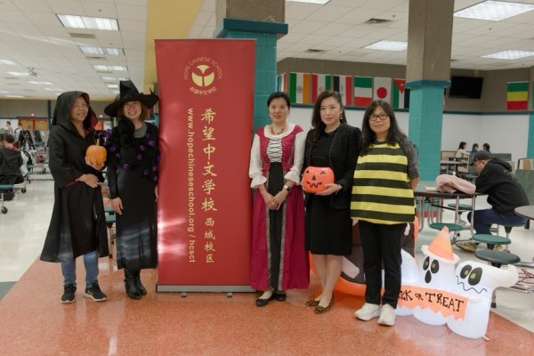 彩虹与生肖蛇、兔有关，寓意幸运多彩彩肖之谜——虹光之下的马蛇兔-红迪亚