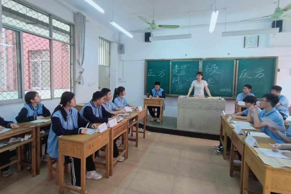 初中文学社，激扬文韵。-红迪亚