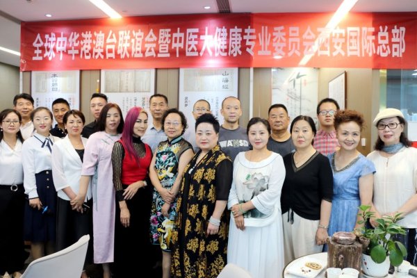 独特拽酷女生网名大赏!展现自信与独立风采。,超炫超霸气的QQ女生名字推荐,彰显个性魅力。,个性狂拽酷炫的女生网名创意集合。,必看的霸气侧漏女生网名大全。,最潮最酷的男女通用游戏昵称汇总。-红迪亚