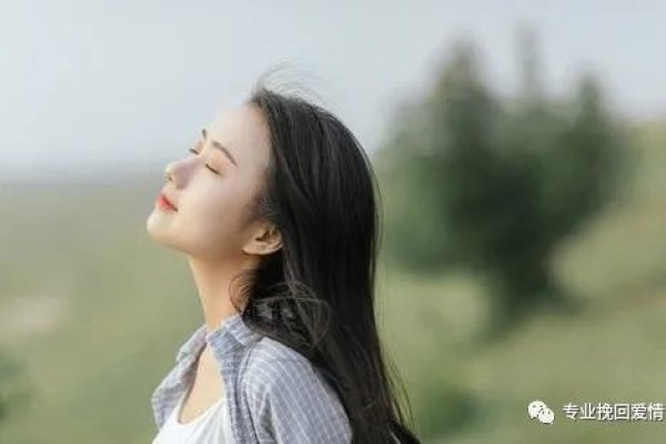 分手挽回女友策略，尊重冷淡、重建沟通与真诚改变之道-红迪亚