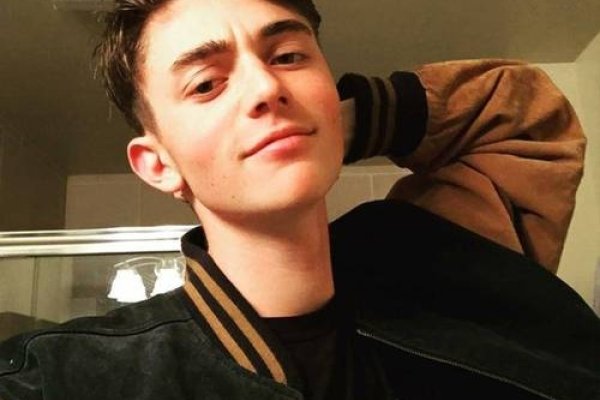 格雷森蔡斯音乐新星-红迪亚