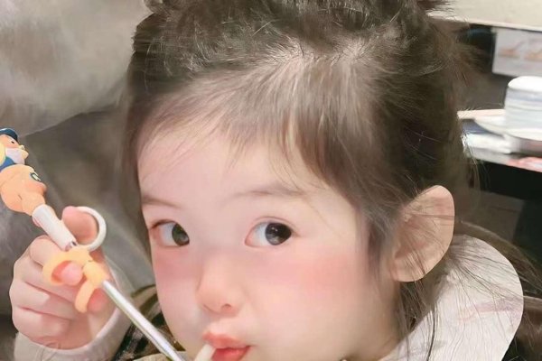 可爱女孩网名及抖音昵称-红迪亚