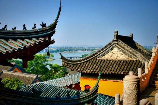 六朝古都龙为标，历史文化底蕴深-红迪亚