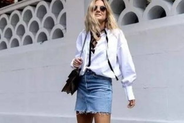 梦见买衣服预示财运与感情-红迪亚