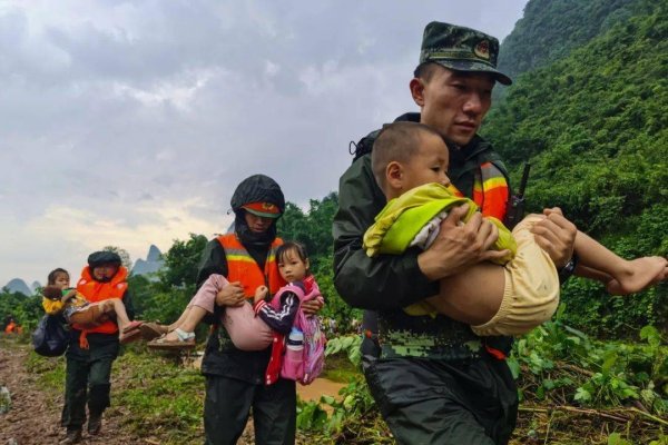 梦见罕见洪灾,吉兆与挑战并存-红迪亚