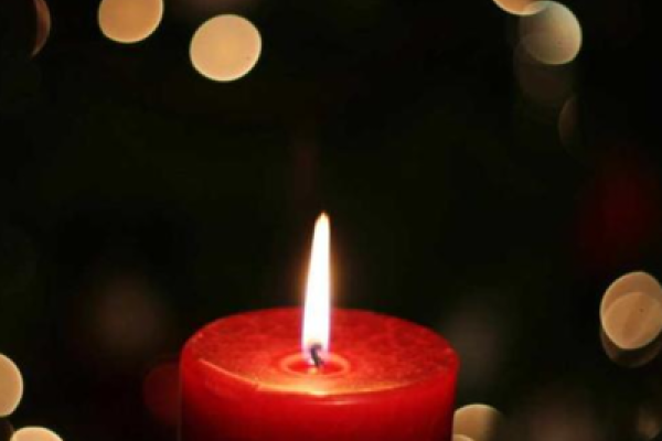 梦见已故亲人预示生活与事业顺利-红迪亚