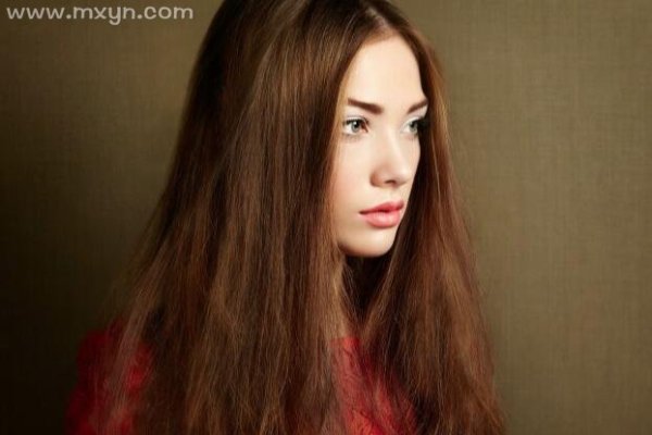 梦见自己头发长得很长的寓意。-红迪亚