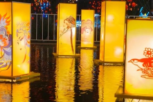 梦里水乡文化之旅——佛山元宵灯会盛况-红迪亚