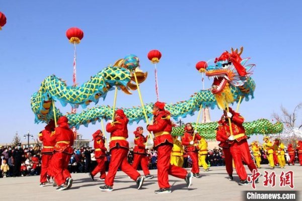 农历二月初一剪发寓意与龙抬头相关，吉利迎新。个人可综合考虑传统习俗与个人信仰做决定。-红迪亚