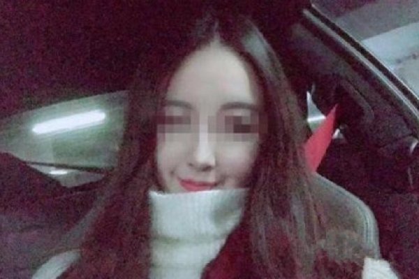 女生名字精选，冰凌、寒霜等冰冷风格网名，微信女神高冷霸气名字推荐，冷月、幽冥等小众独特名称，抖音气质女孩姓名合集及寓意解读，如飘逸的云绽放的花朵。更多好听的女生英文名字分享。-红迪亚