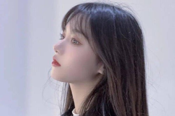 女生网名简洁干净偏冷淡风-红迪亚