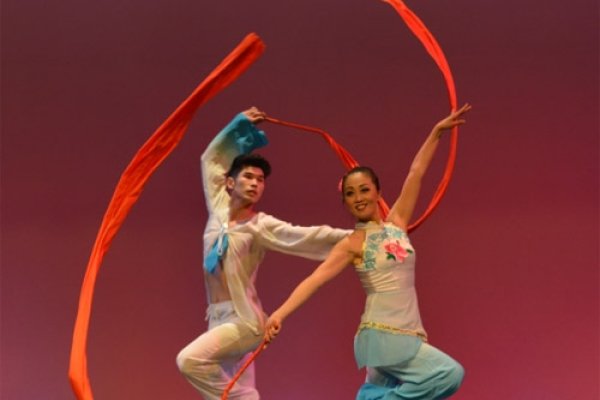 情感短信精选，深情告白、思念与关怀的甜蜜瞬间-红迪亚