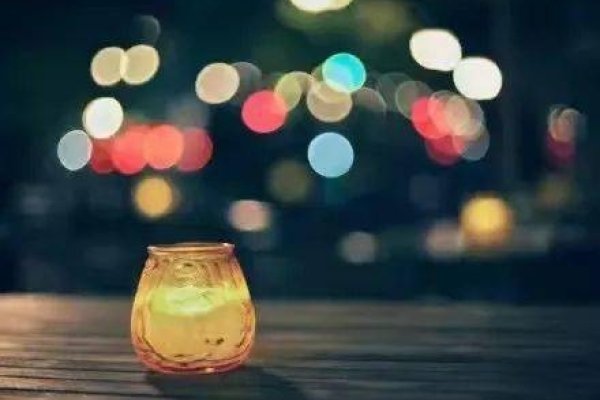 情侣网名精选,晓风残月,星辰大海,共你白发以期百年,这些名字富有诗意和文化内涵,适合作为情侣的昵称。-红迪亚