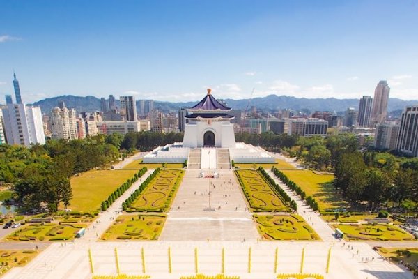 时光荏苒，2000年出生者今年已成长至这个年纪-红迪亚