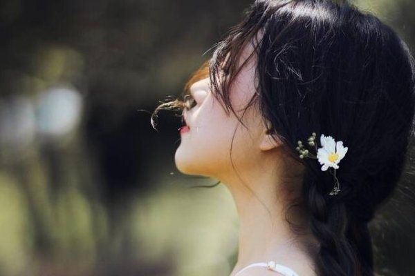 水韵名字-红迪亚