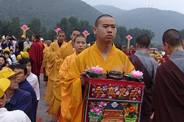 四月十八的佛教意义-红迪亚