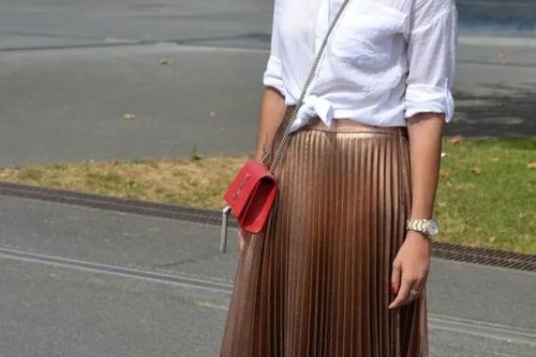 五行穿衣指南，2021年11月30日五行趋势与穿搭建议-红迪亚